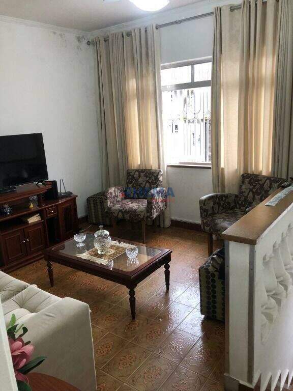 Casa à venda no Macuco: 