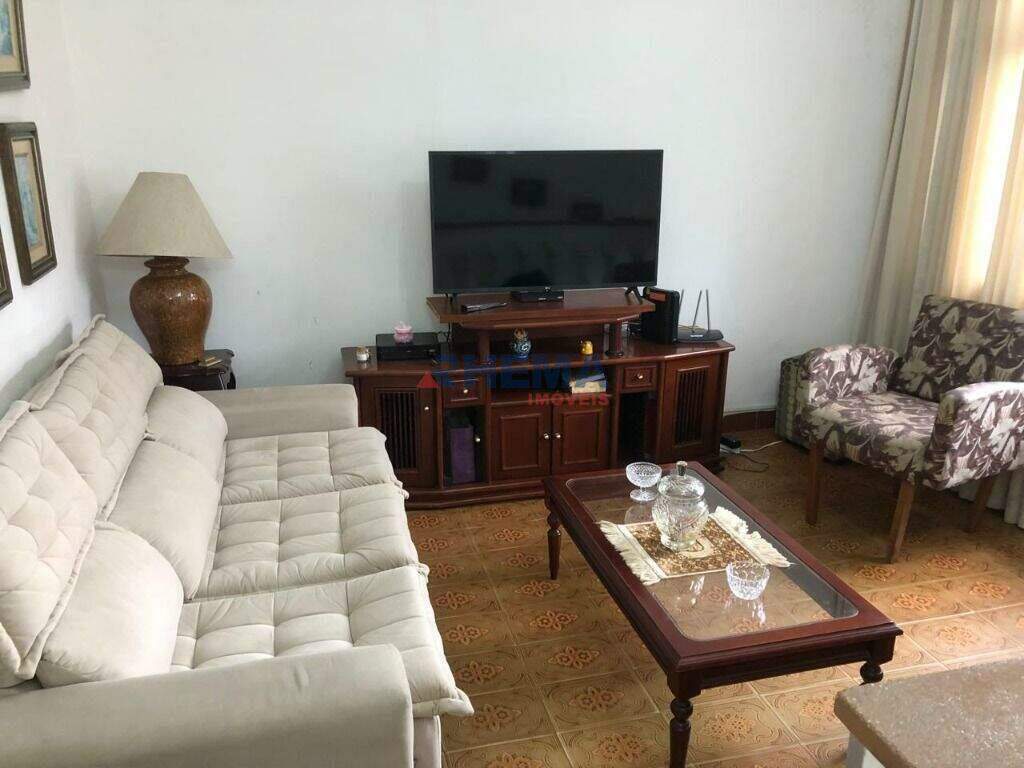 Casa à venda no Macuco: 