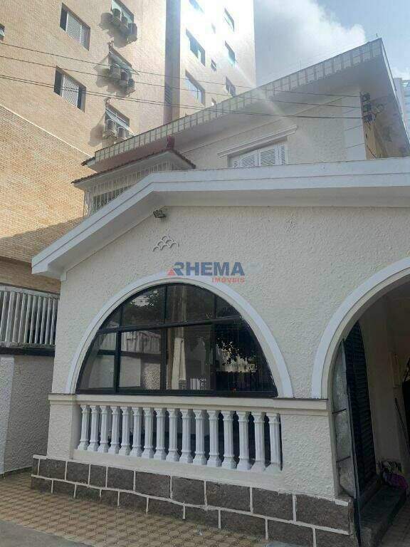Sobrado à venda no Boqueirão: 