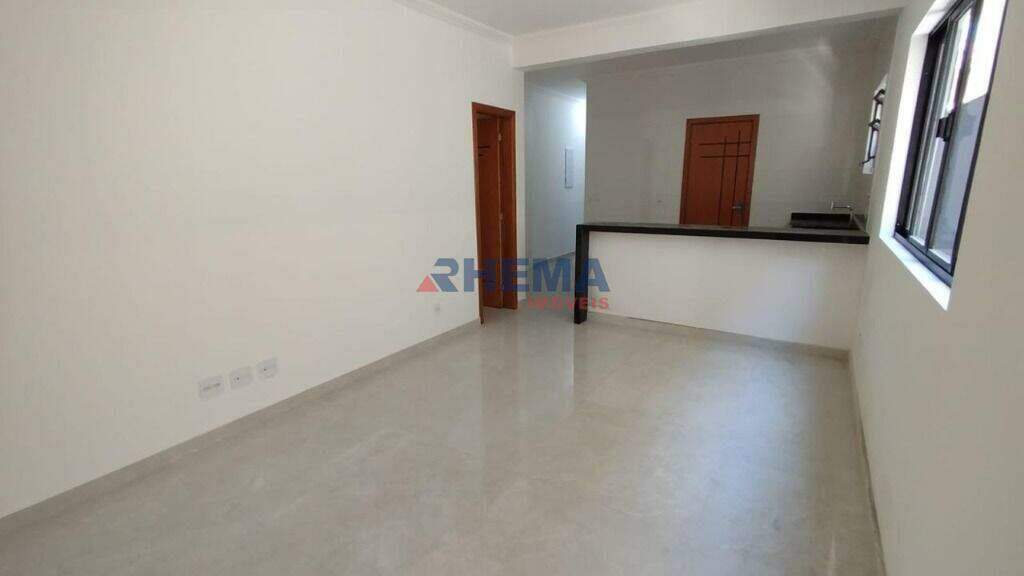 Casa à venda no Embaré: 