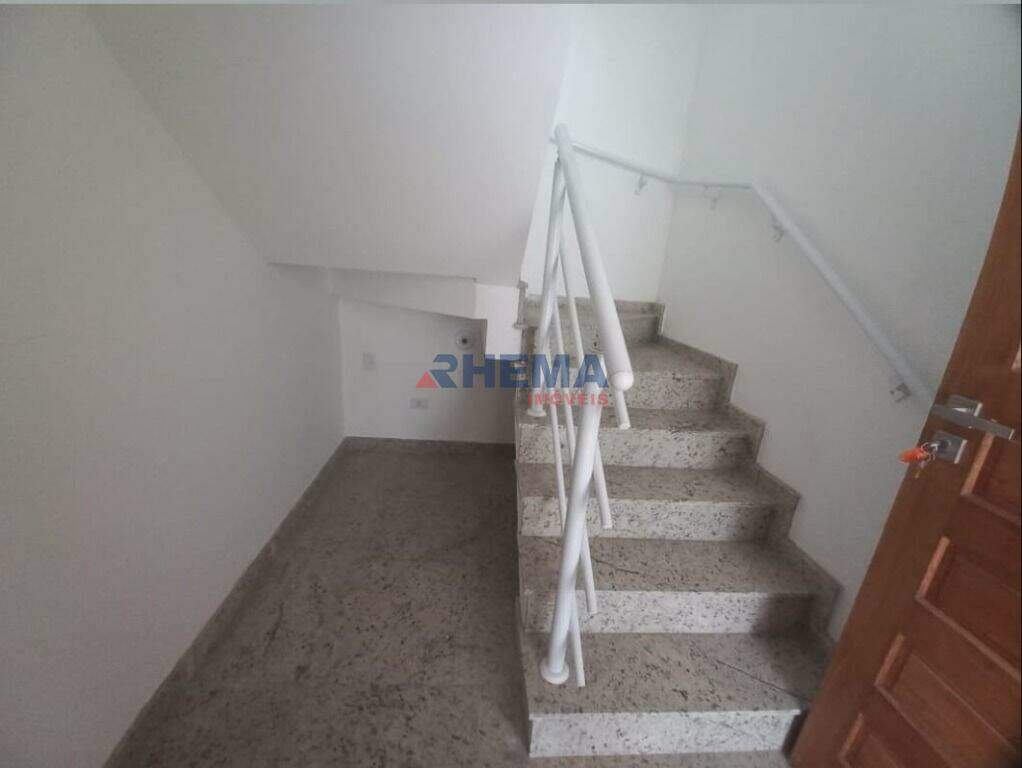 Sobrado à venda no Ponta da Praia: 