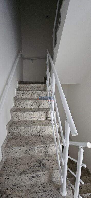 Sobrado à venda no Marapé: 