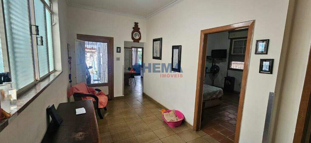 Casa à venda no Ponta da Praia: 
