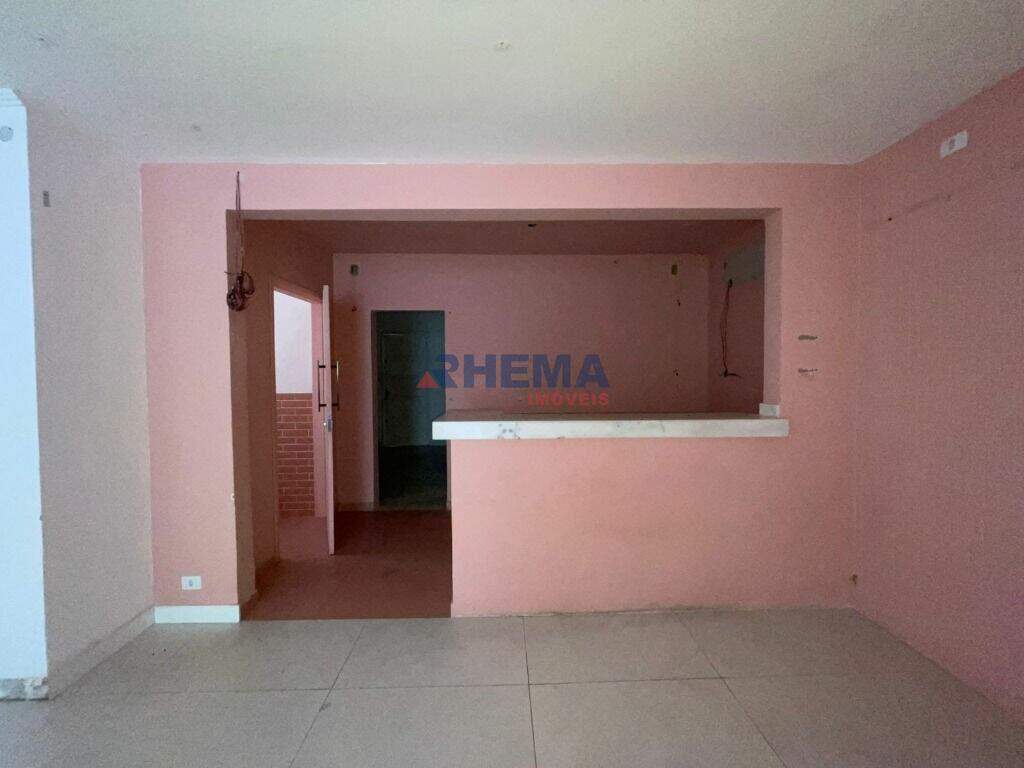 Sobrado à venda no Embaré: 