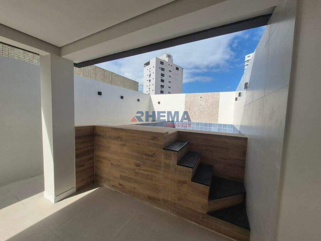 Sobrado à venda no Aparecida: 