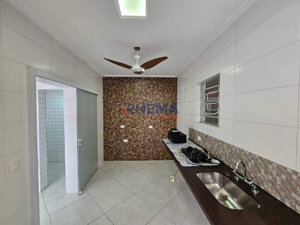 Sobrado à venda no Ponta da Praia: 