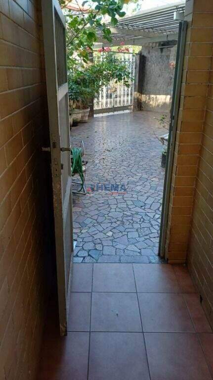 Sobrado à venda no Boqueirão: 