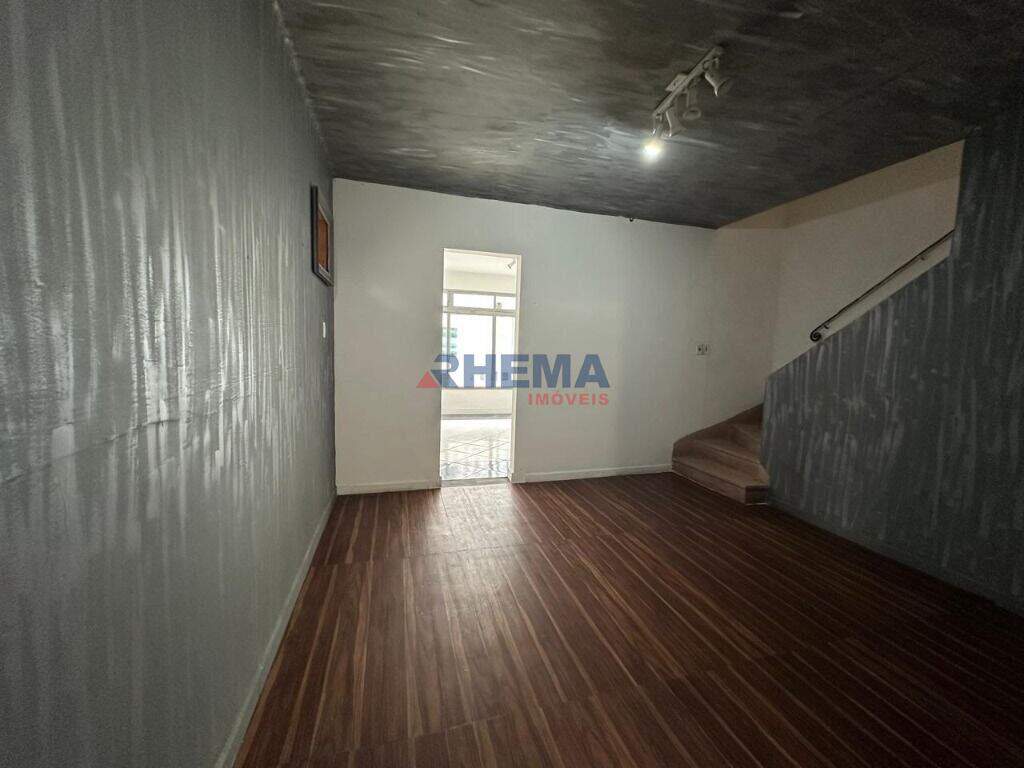 Sobrado à venda no Boqueirão: 