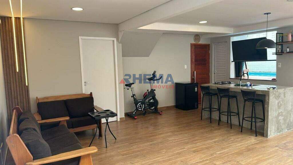 Casa à venda no Macuco: 