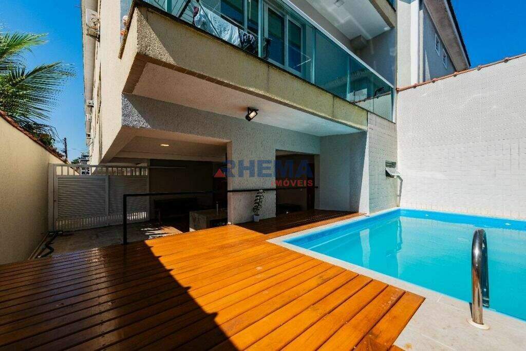 Casa à venda no Macuco: 