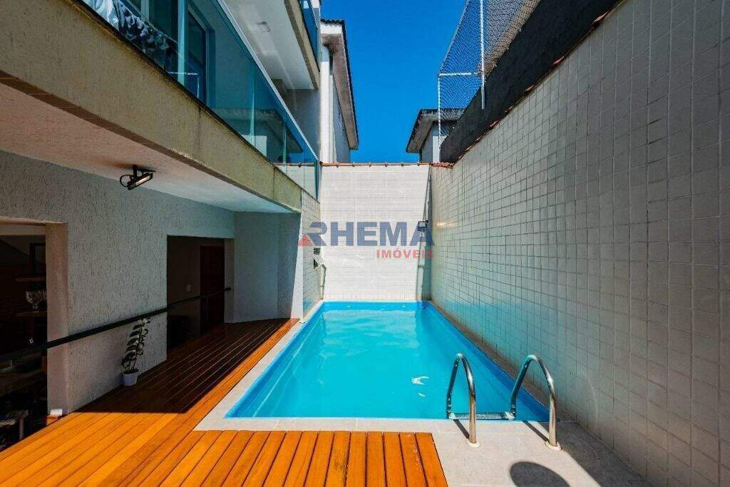 Casa à venda no Macuco: 