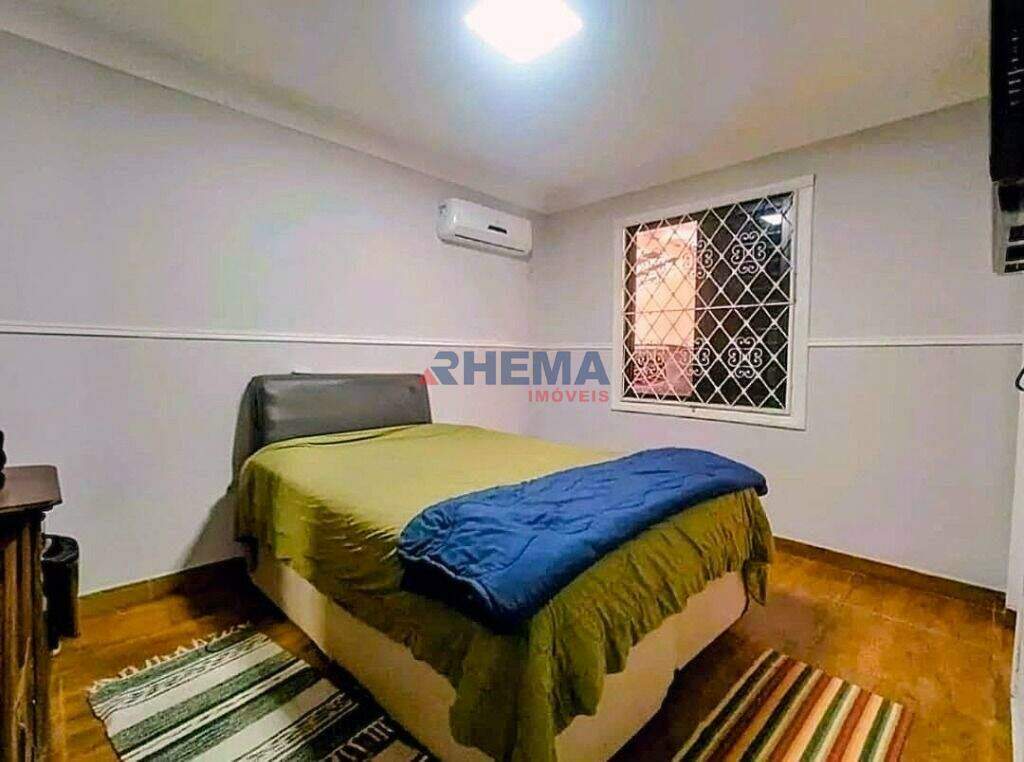 Casa à venda no Encruzilhada: 