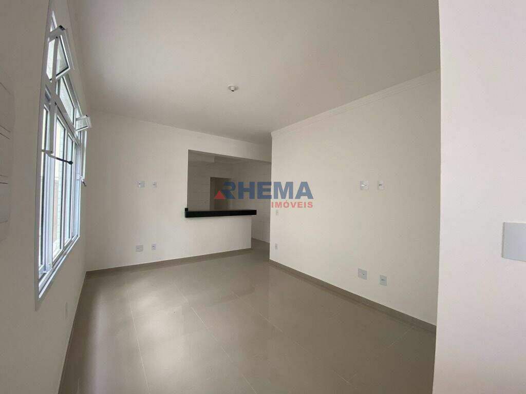Casa à venda no Embaré: 