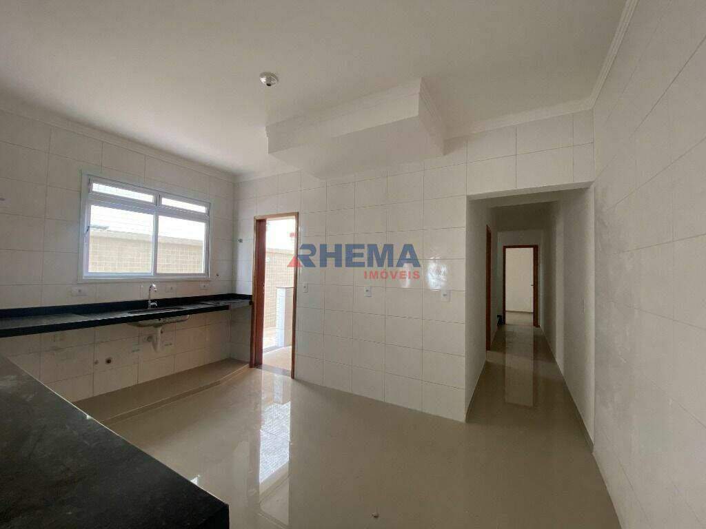 Casa à venda no Embaré: 
