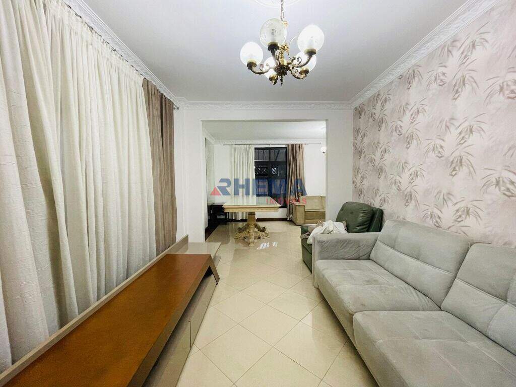 Sobrado à venda no Aparecida: 