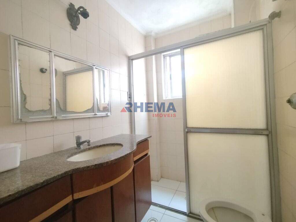 Apartamento à venda no Embaré: 