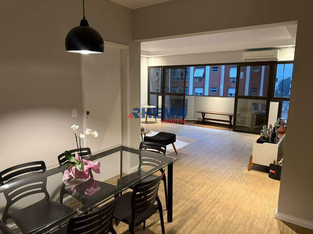 Apartamento à venda no Ponta da Praia: 