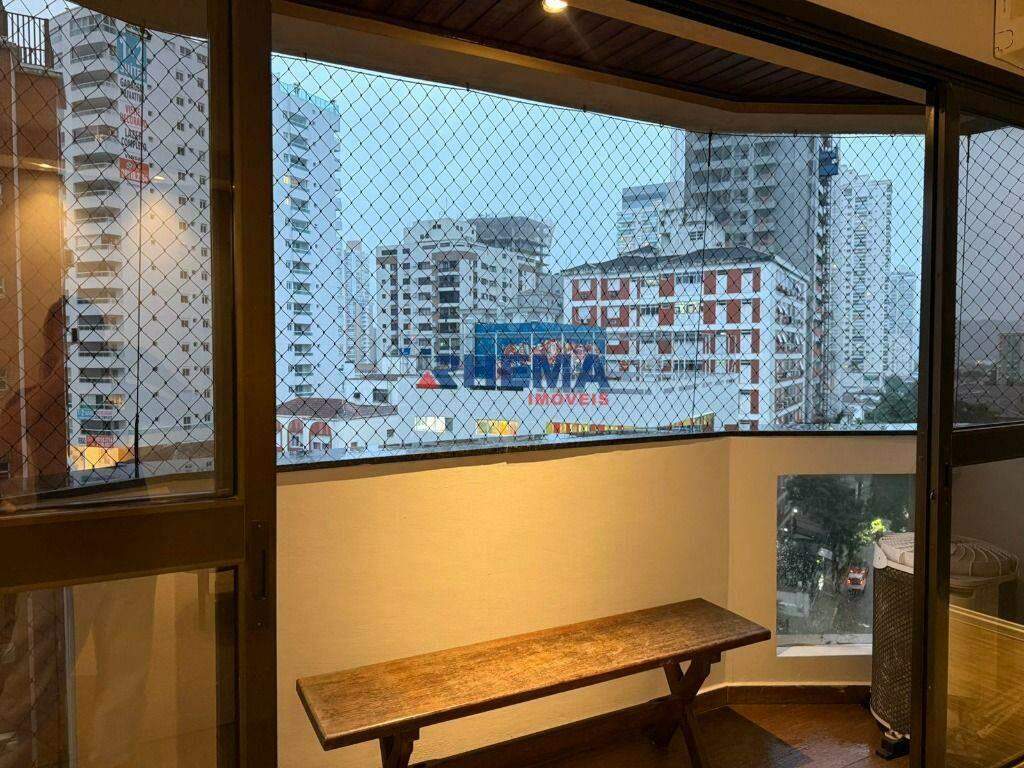 Apartamento à venda no Ponta da Praia: 