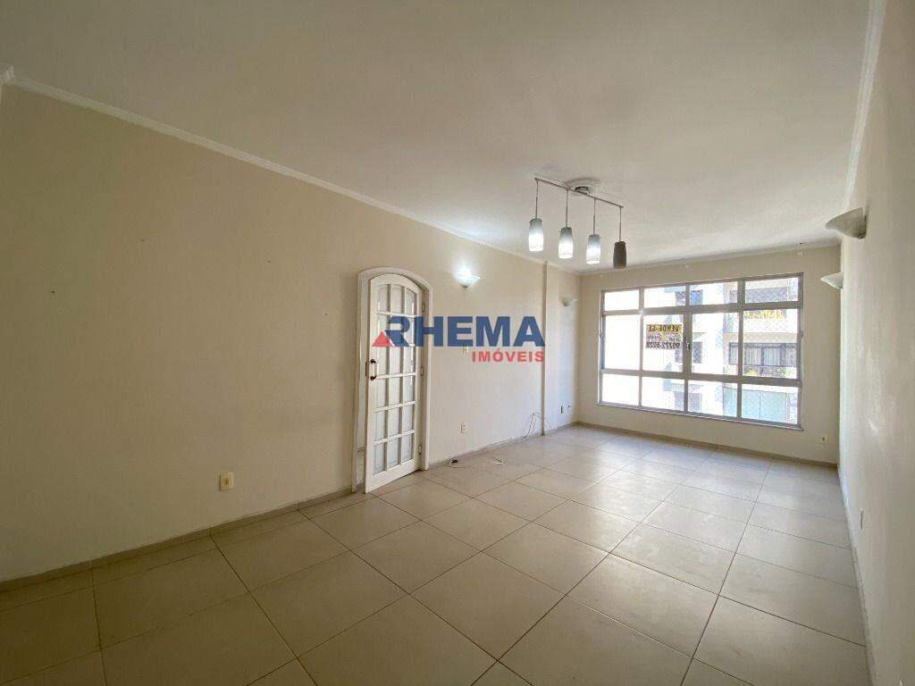 Apartamento à venda no Ponta da Praia: 
