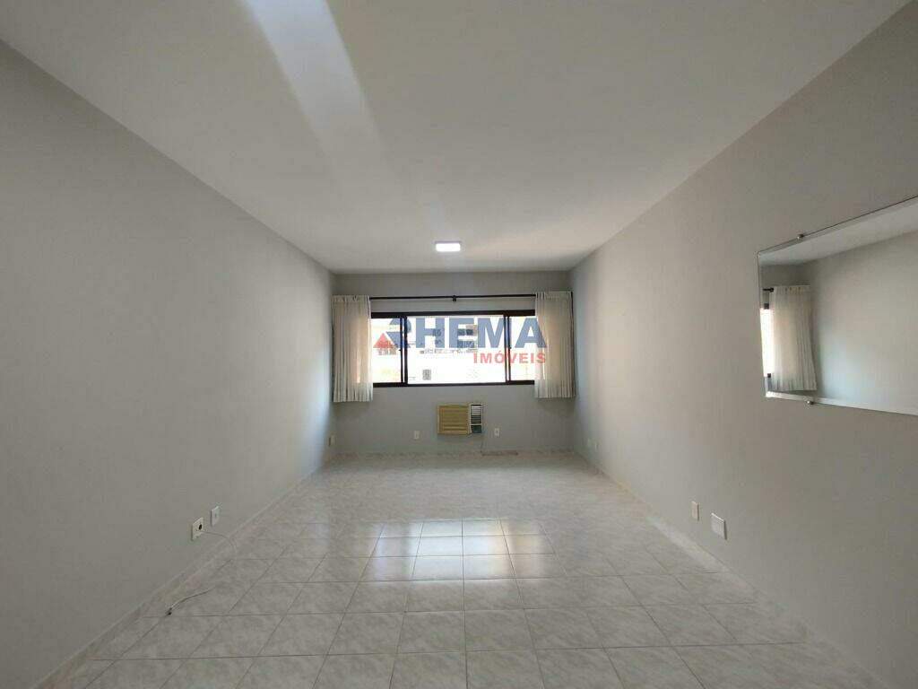 Apartamento à venda no Embaré: 