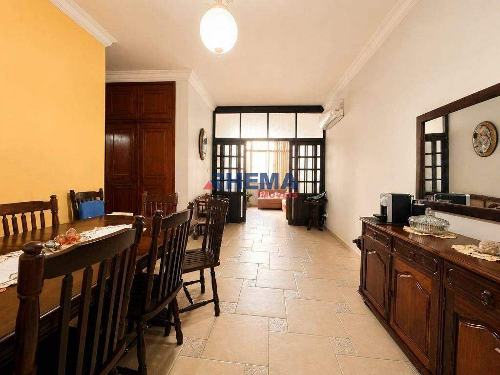 Apartamento à venda no Embaré: 