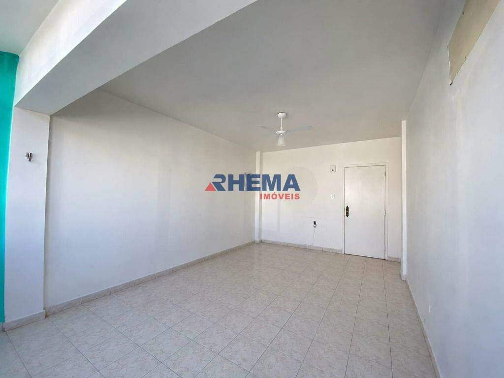 Apartamento à venda no Ponta da Praia: 