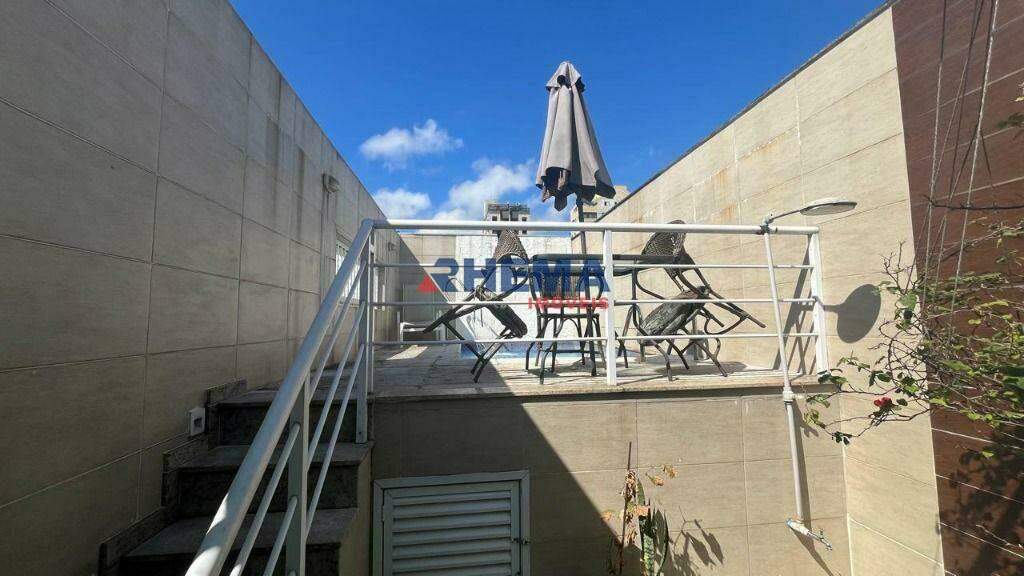 Casa à venda no Embaré: 