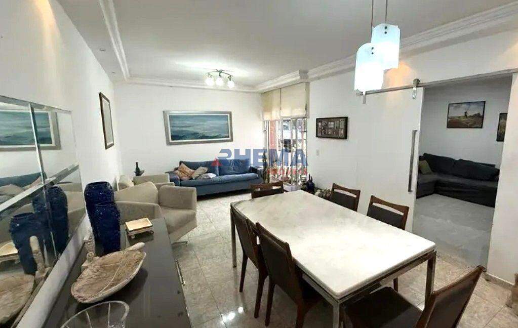 Apartamento à venda no Ponta da Praia: 