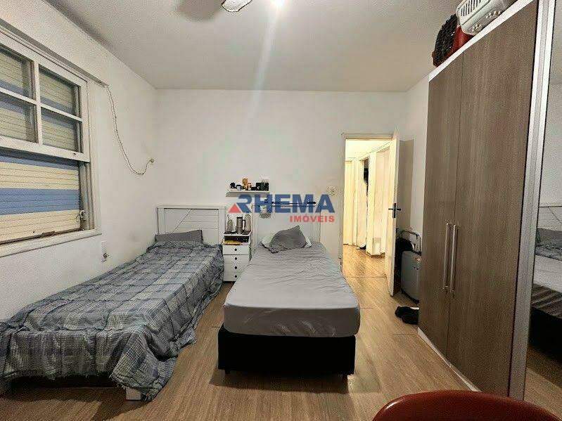 Apartamento à venda no Embaré: 