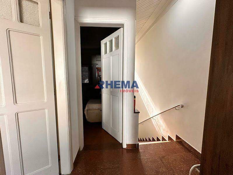 Sobrado à venda no Aparecida: 