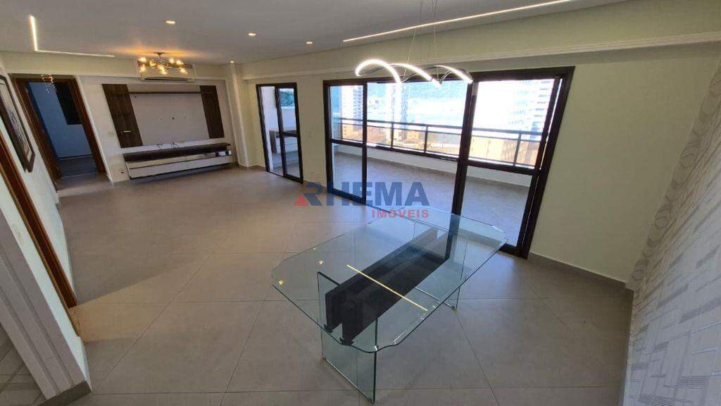 Apartamento à venda no Ponta da Praia: 