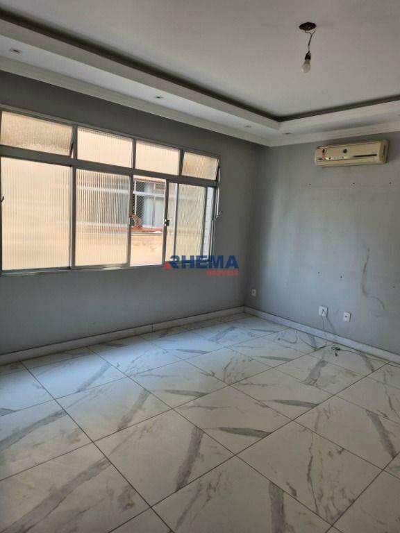 Apartamento à venda no Embaré: 