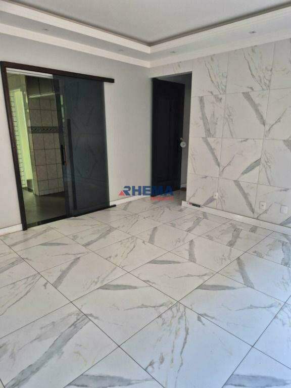 Apartamento à venda no Embaré: 