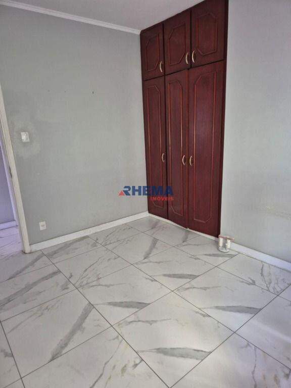 Apartamento à venda no Embaré: 
