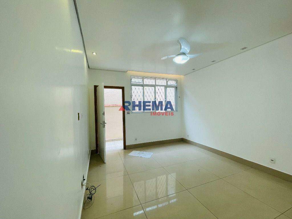 Apartamento à venda no Embaré: 