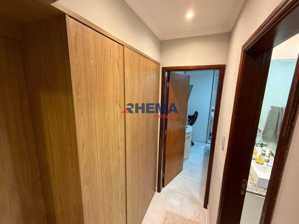 Apartamento à venda no Encruzilhada: 