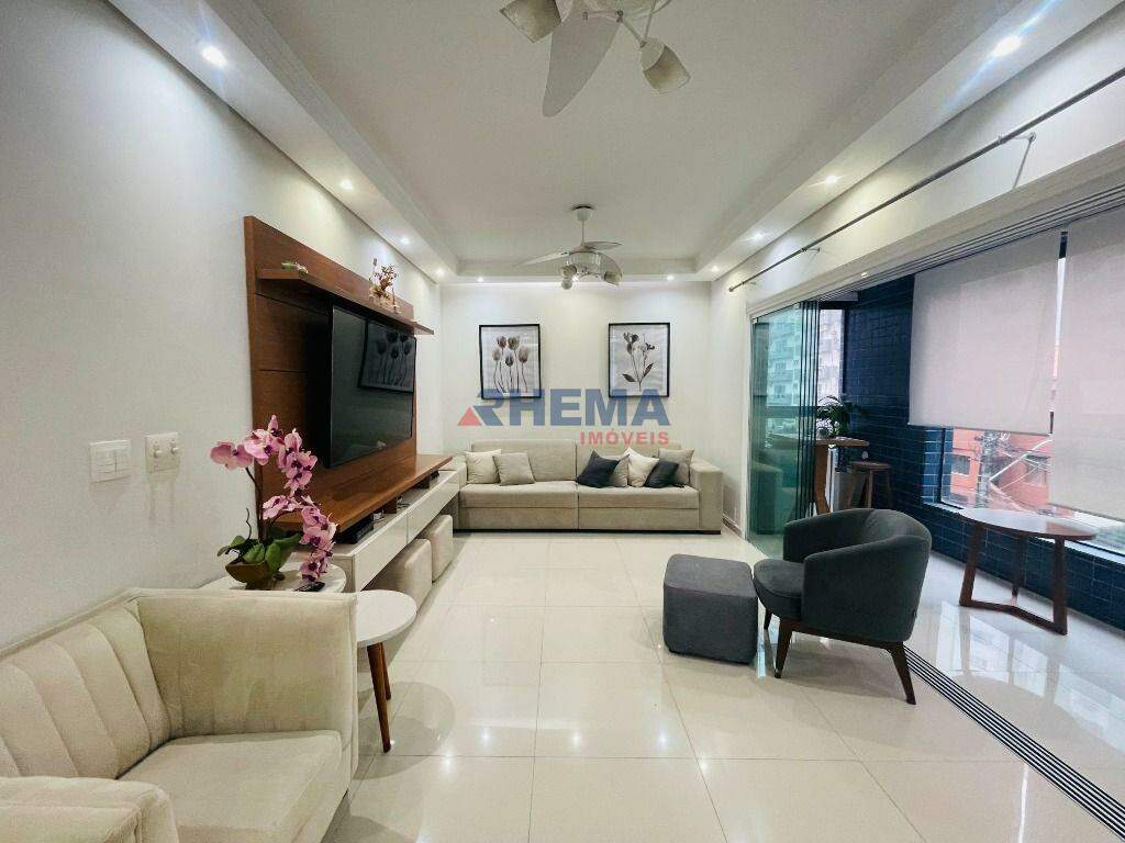 Apartamento à venda no Ponta da Praia: 