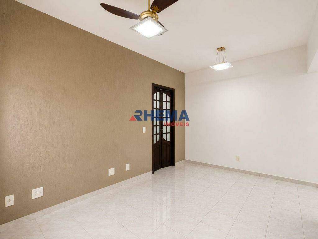 Apartamento à venda no Embaré: 