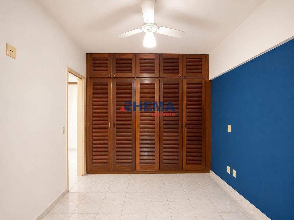 Apartamento à venda no Embaré: 