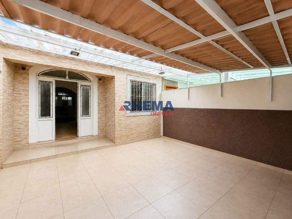 Sobrado à venda no Aparecida: 