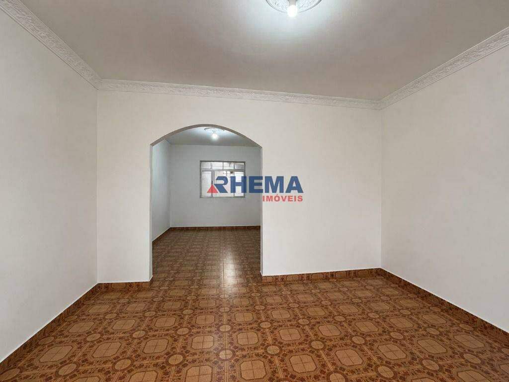 Sobrado à venda no Aparecida: 