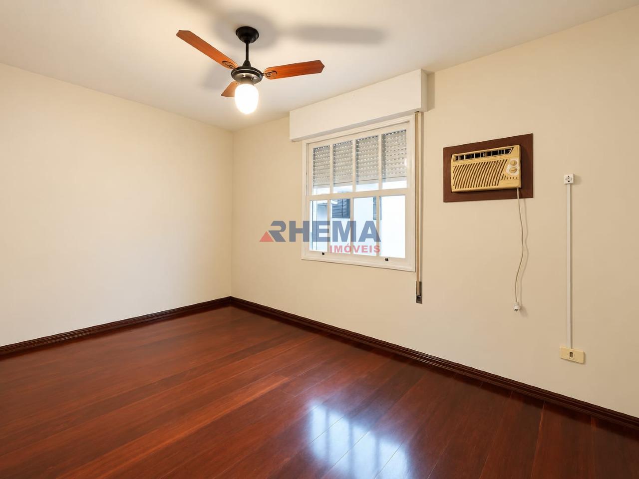 Apartamento à venda no Aparecida: 