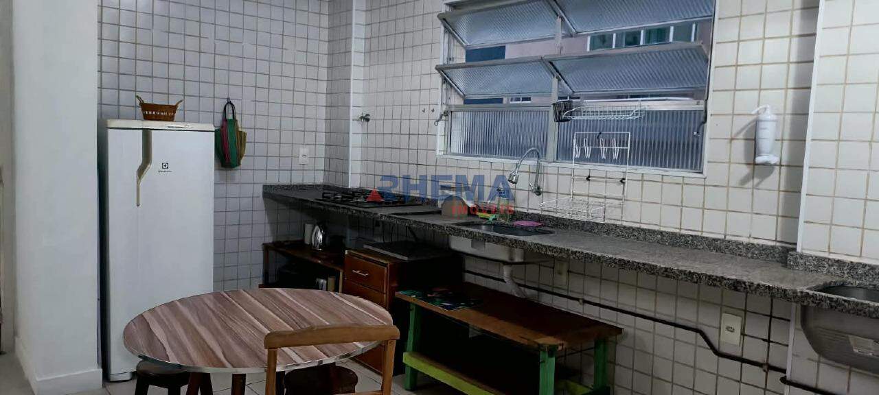 Apartamento à venda no Embaré: 