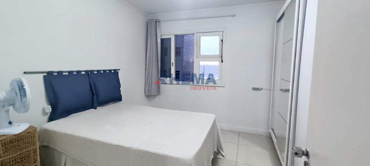 Apartamento à venda no Embaré: 