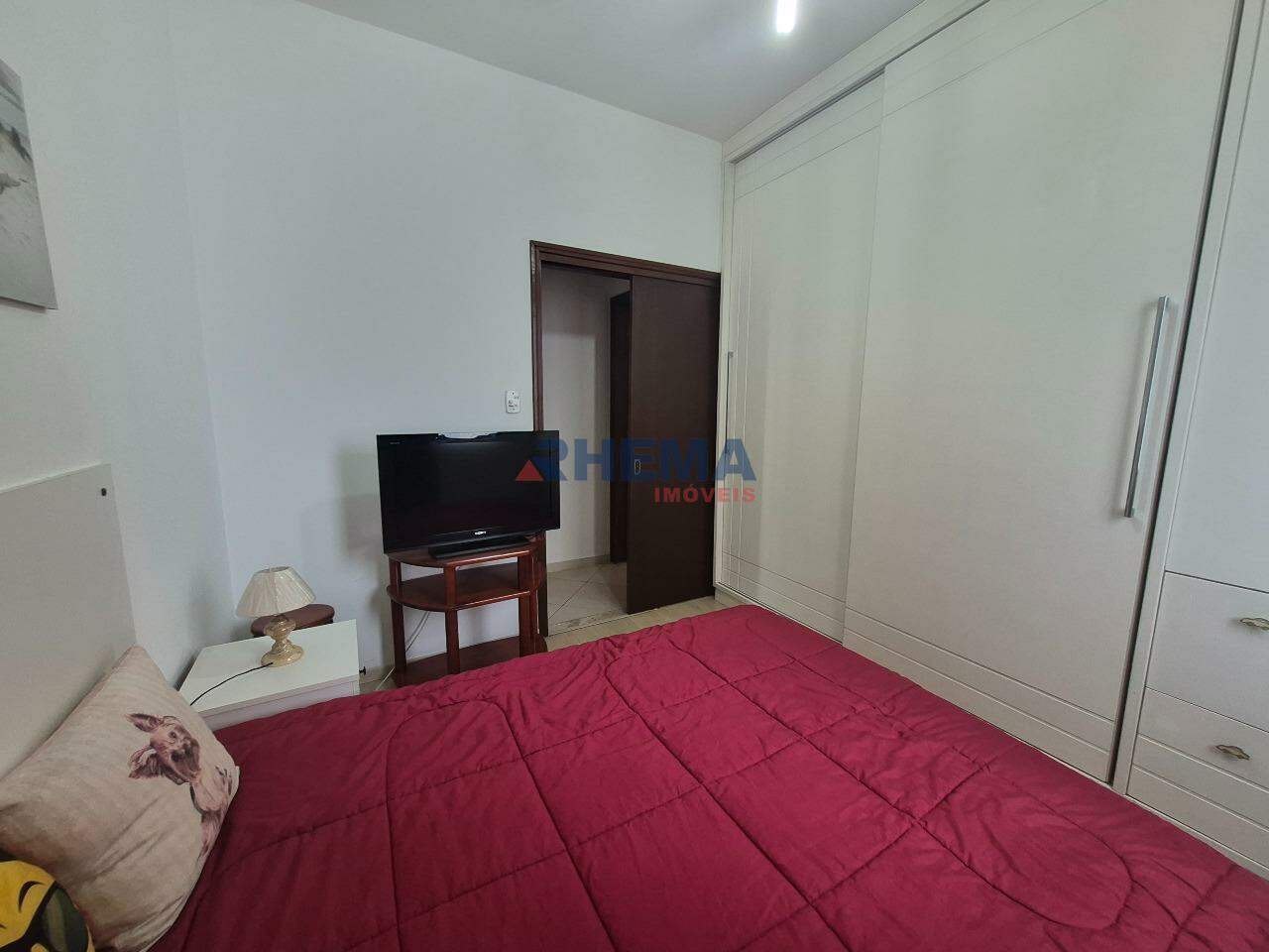 Apartamento à venda no Embaré: 