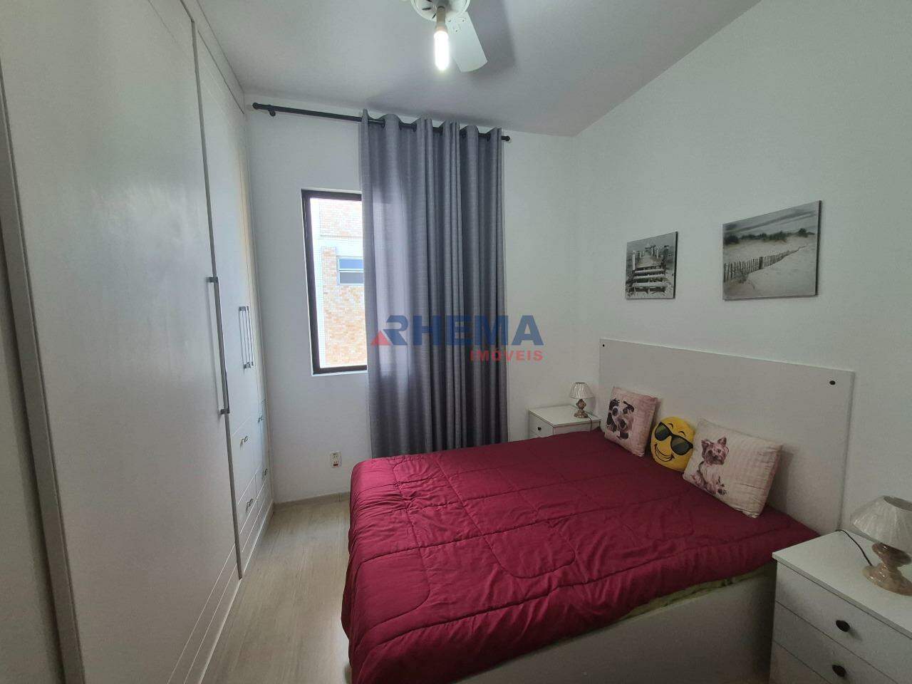 Apartamento à venda no Embaré: 
