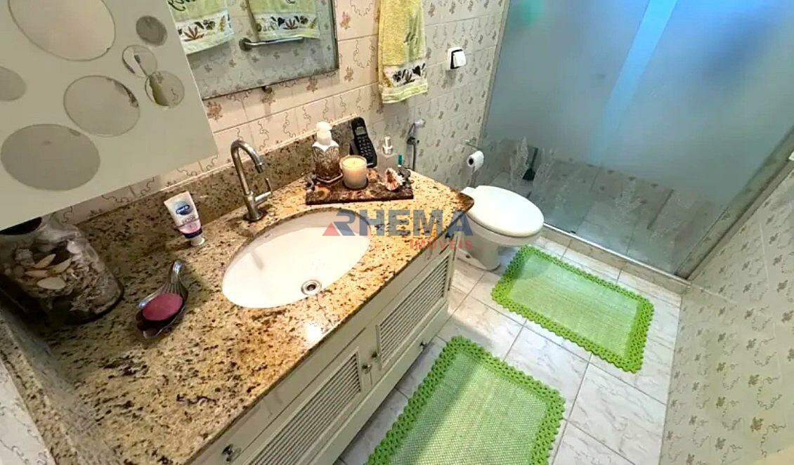 Apartamento à venda no Ponta da Praia: 