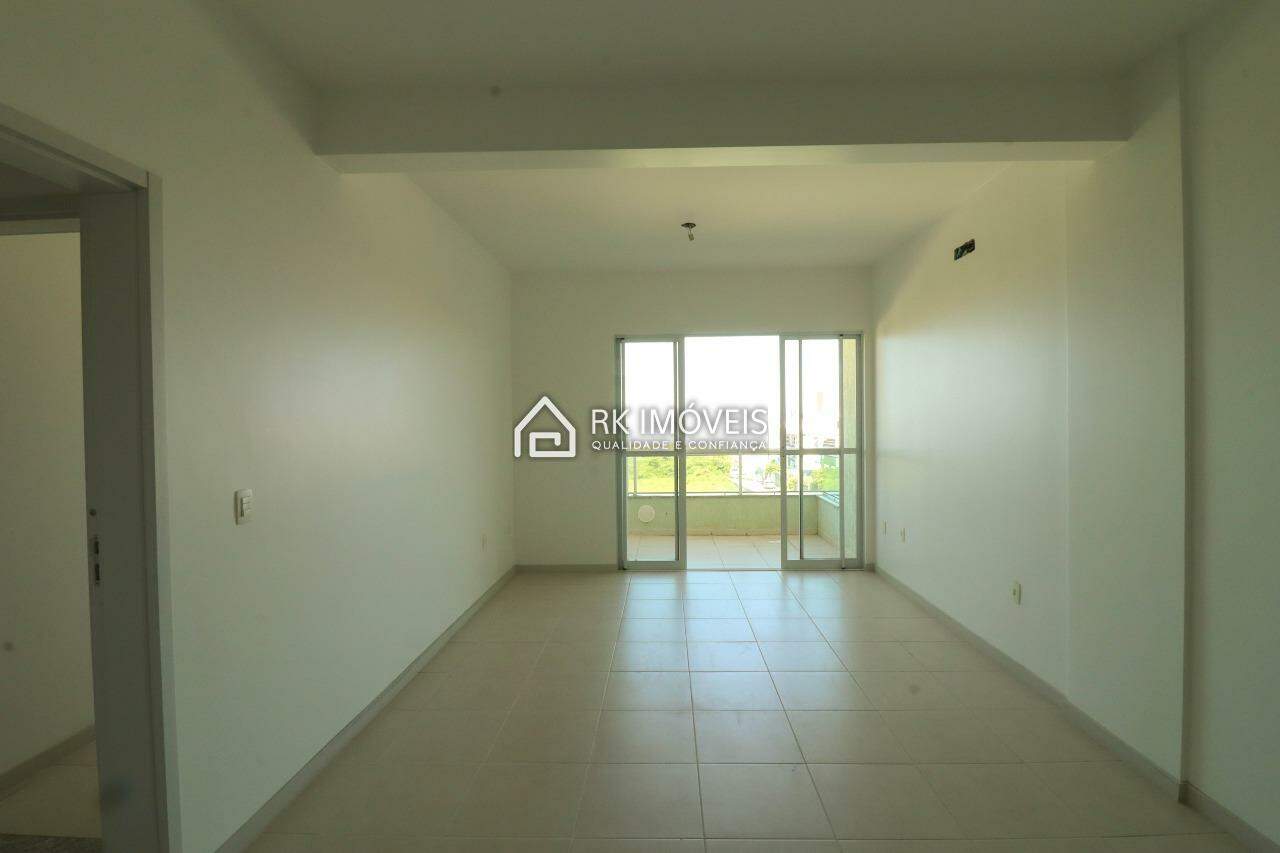 Apartamento para aluguel no Ingleses do Rio Vermelho: 