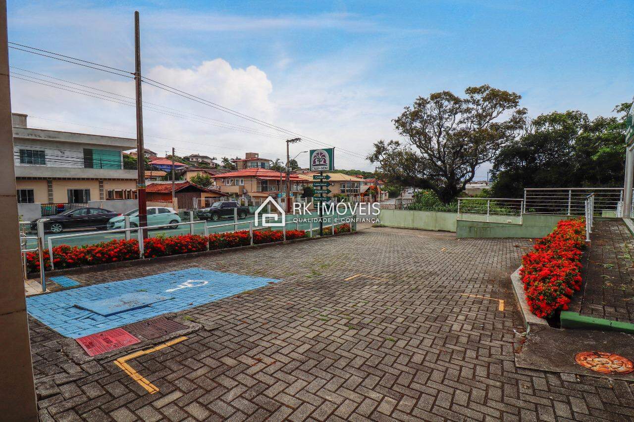 Apartamento para aluguel no Ingleses do Rio Vermelho: 