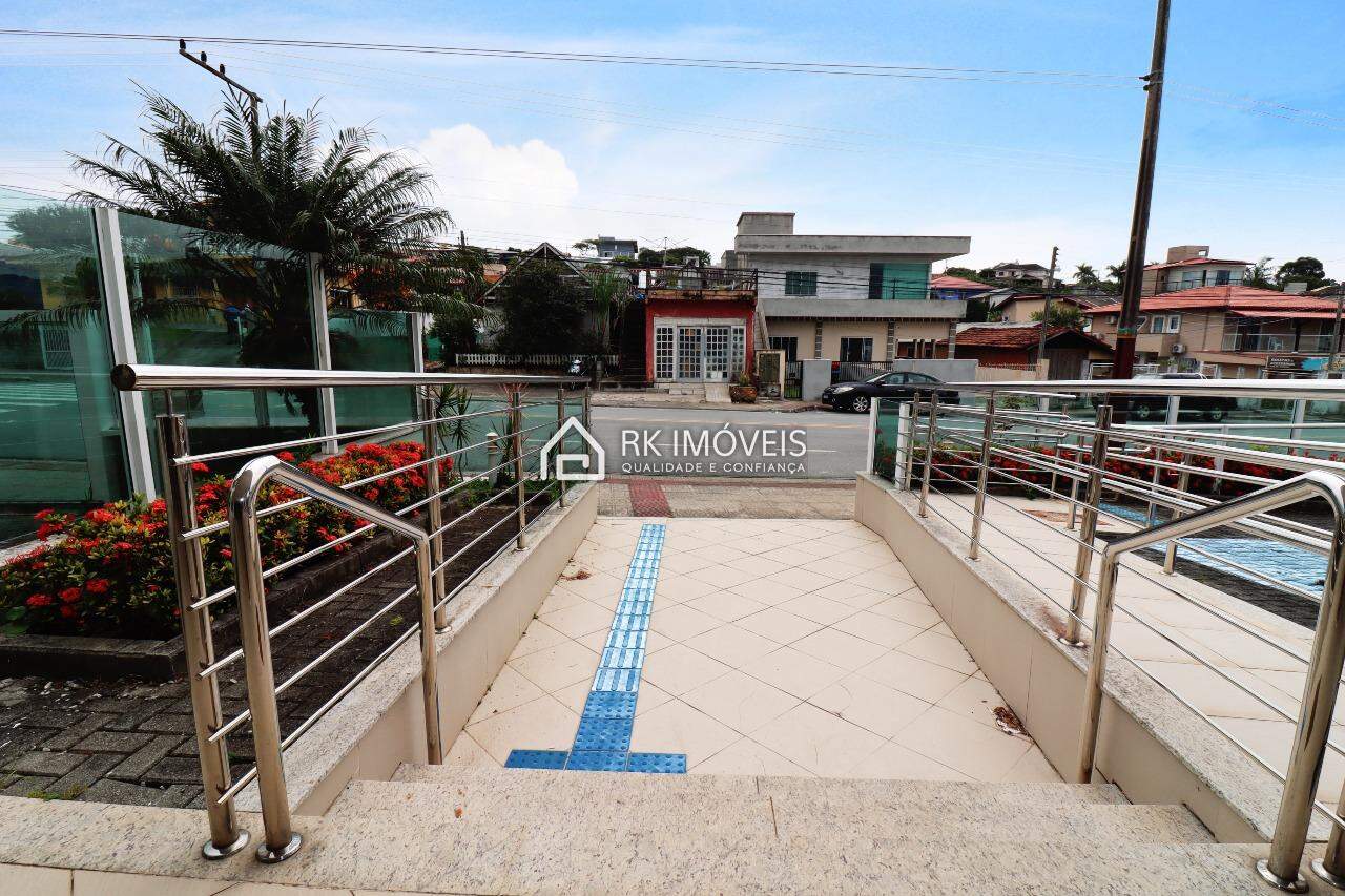 Apartamento para aluguel no Ingleses do Rio Vermelho: 